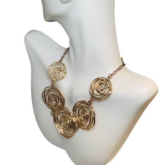 Gold Tone Swirl Rose Statement Pendant Chain Necklace And Bracelet Set 23” - Picture 9 of 12